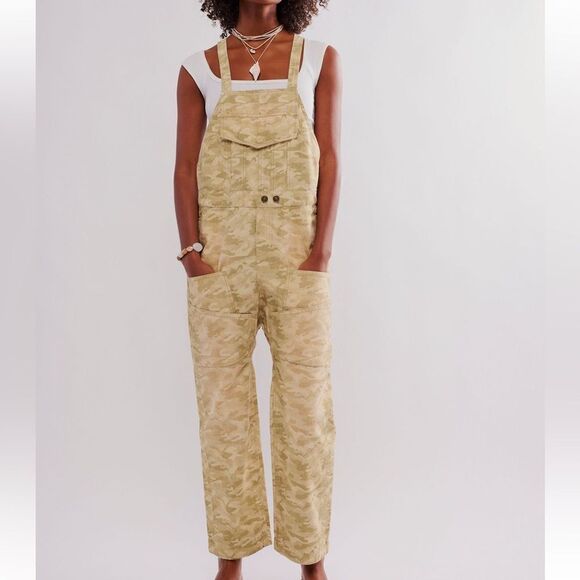 Free People We the Free The Way it Goes Harem Overalls Dusted Olive-Bubbly Camo - Picture 2 of 9
